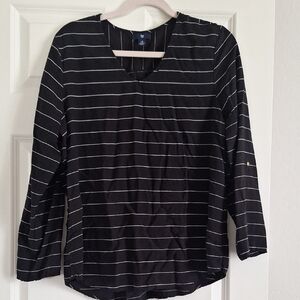 GAP Black and White Blouse with Long Sleeves Size XL